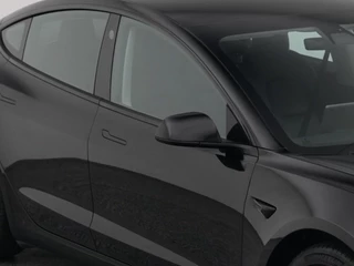 Tesla Model 3 – thumbnail 33