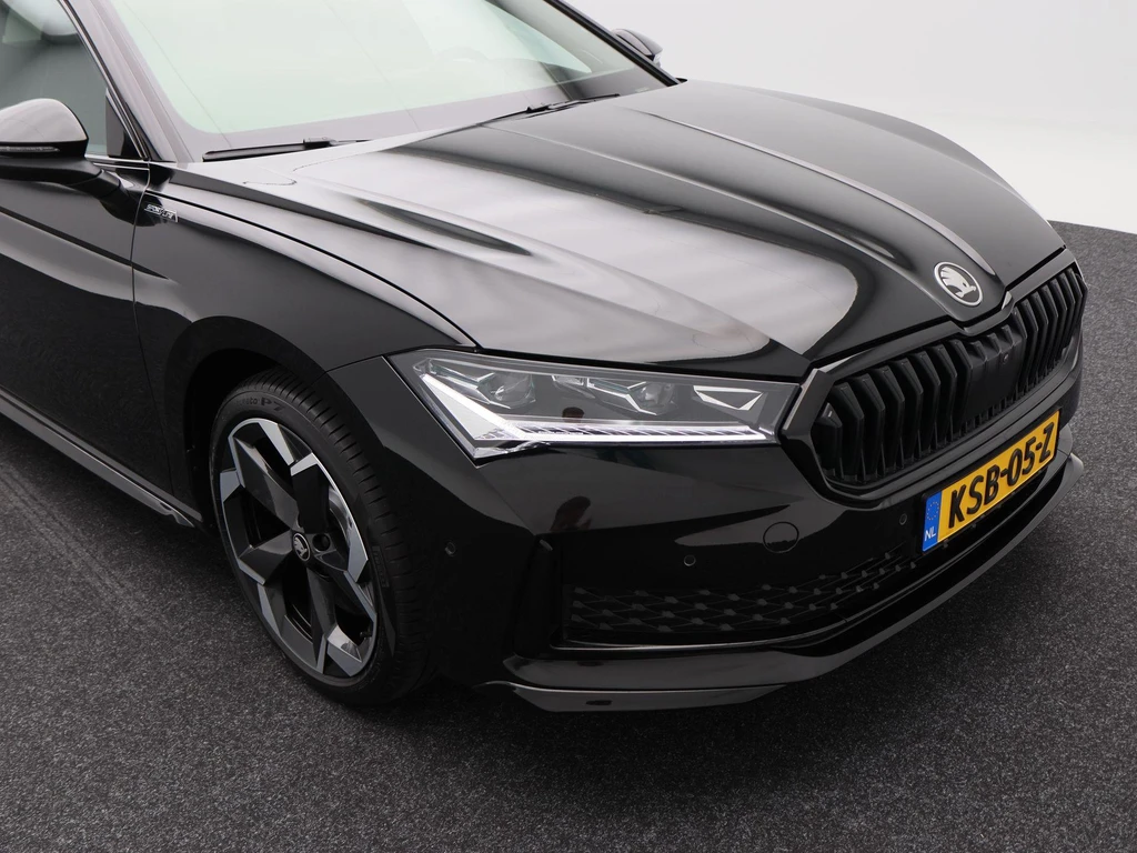 Škoda Superb – foto 8