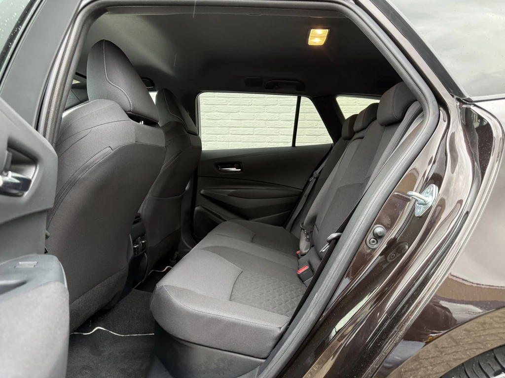 Toyota Corolla Touring Sports – foto 28