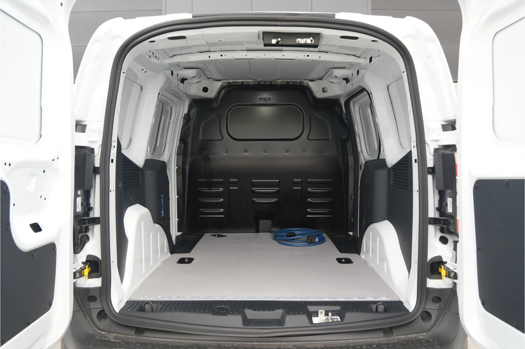Ford E-Transit Courier – foto 11
