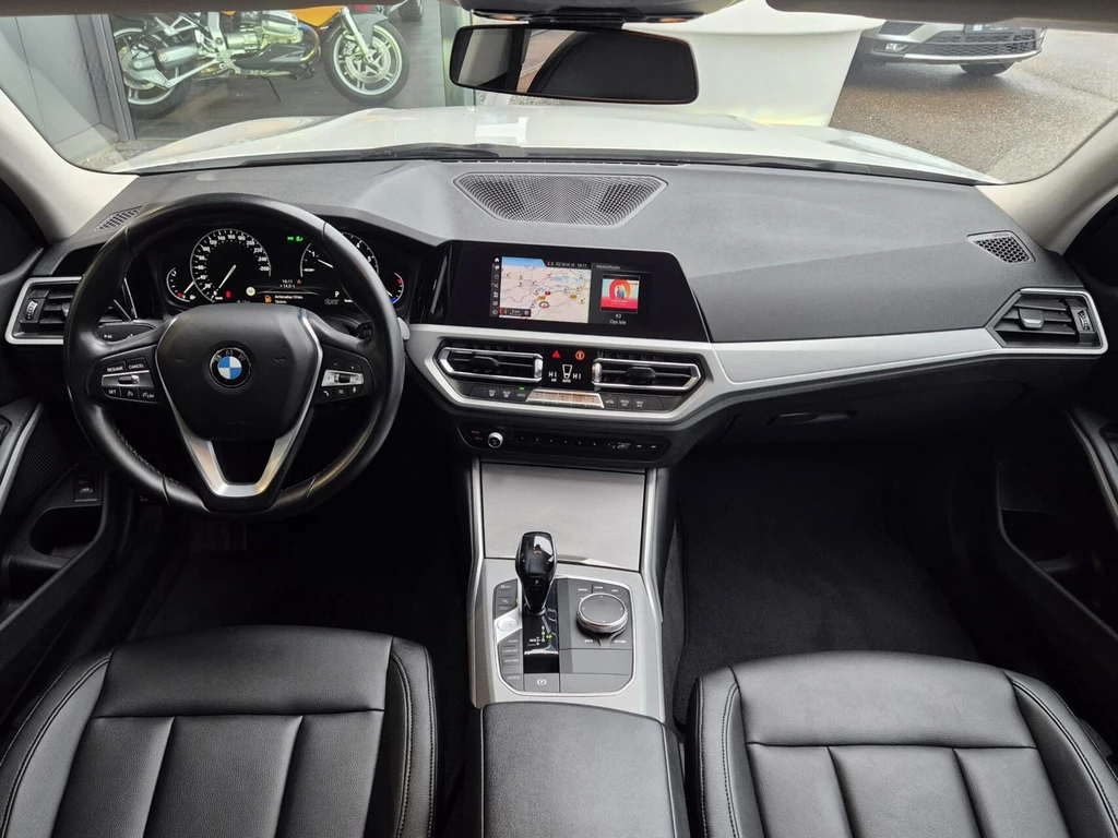 BMW 3 Serie – foto 14