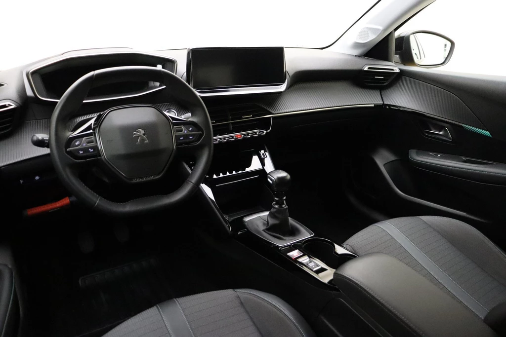 Peugeot 208 – foto 11