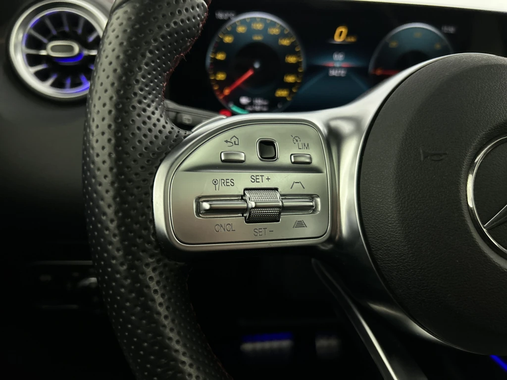 Mercedes-Benz EQA – foto 17