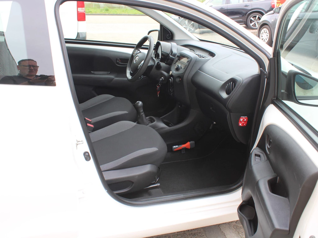 Toyota Aygo – foto 18