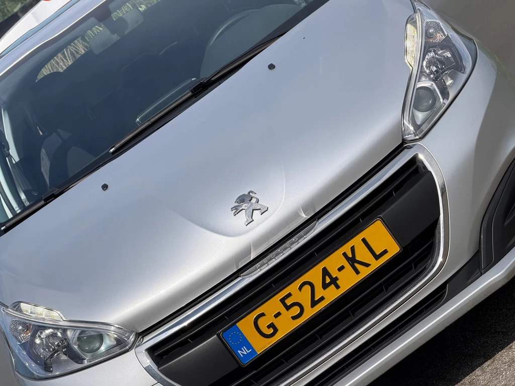 Peugeot 208 – foto 12
