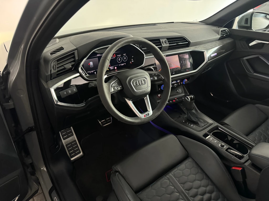 Audi RSQ3 – foto 11