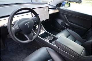Tesla Model 3 – thumbnail 9