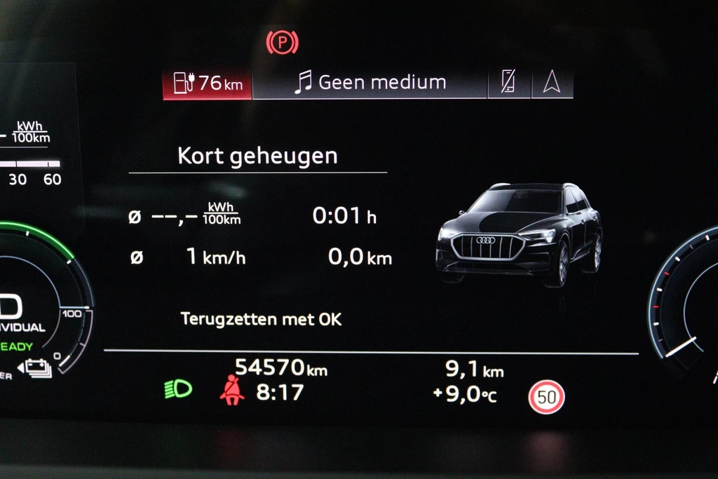 Audi e-tron – foto 15