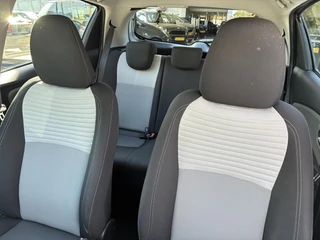 Toyota Yaris – thumbnail 17