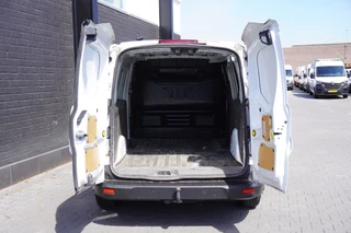 Ford Transit Connect – thumbnail 8
