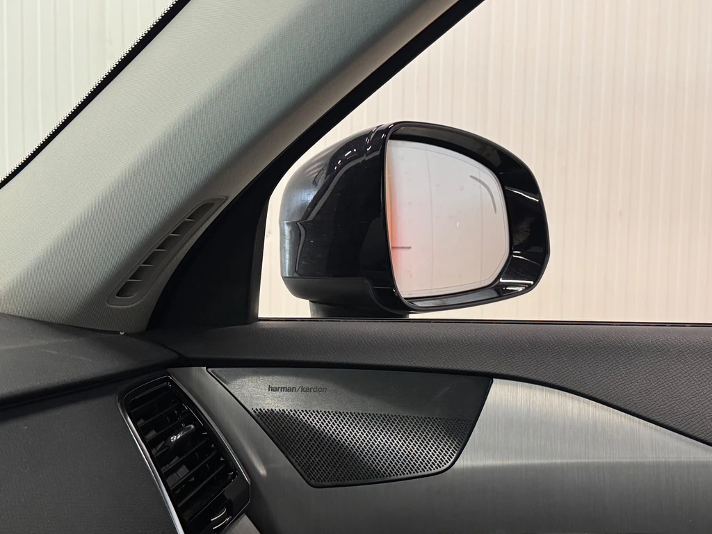 Volvo XC90 – foto 24