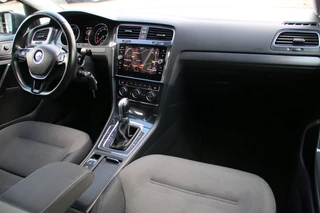 Volkswagen Golf – thumbnail 10