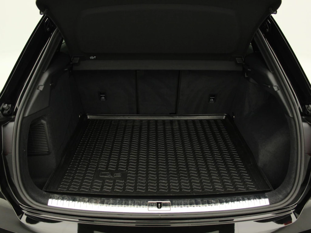 Audi Q3 – foto 17