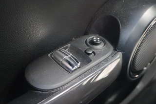 MINI Cooper – thumbnail 10