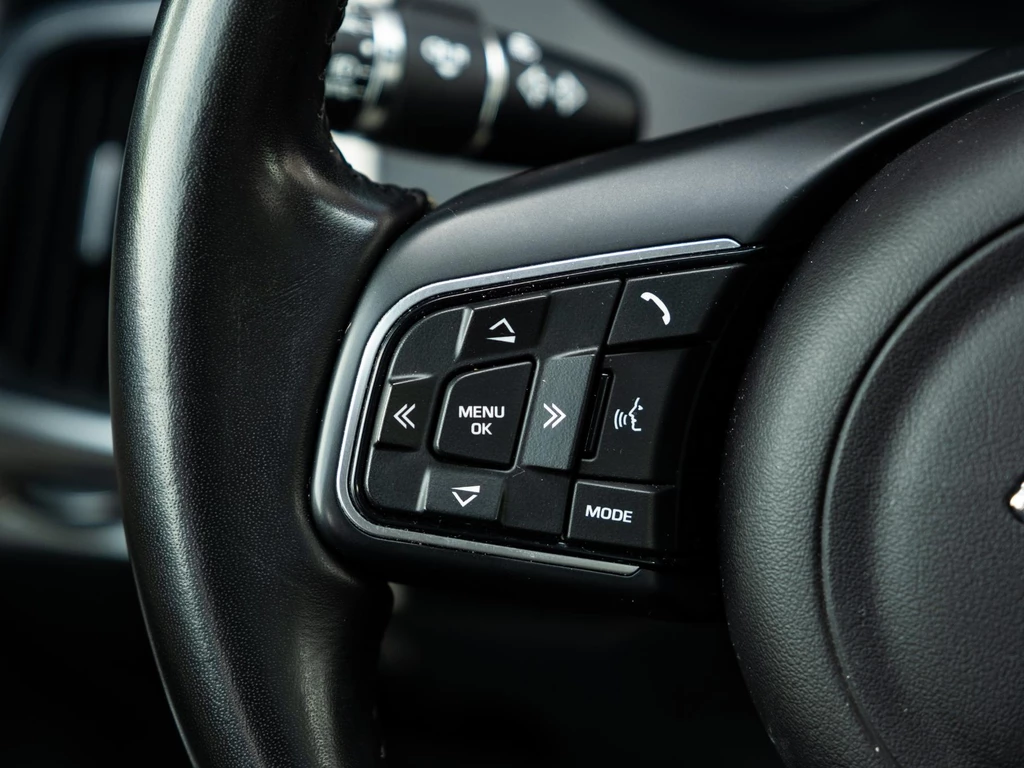Jaguar E-PACE – foto 44