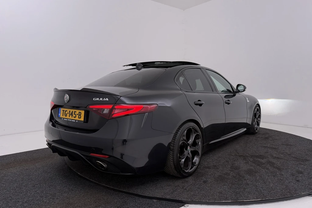 Alfa Romeo Giulia – foto 11