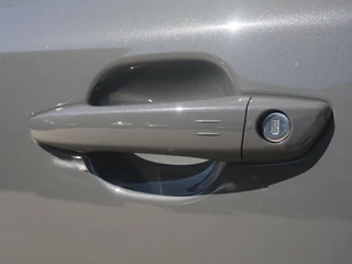 Peugeot e-2008 – thumbnail 8