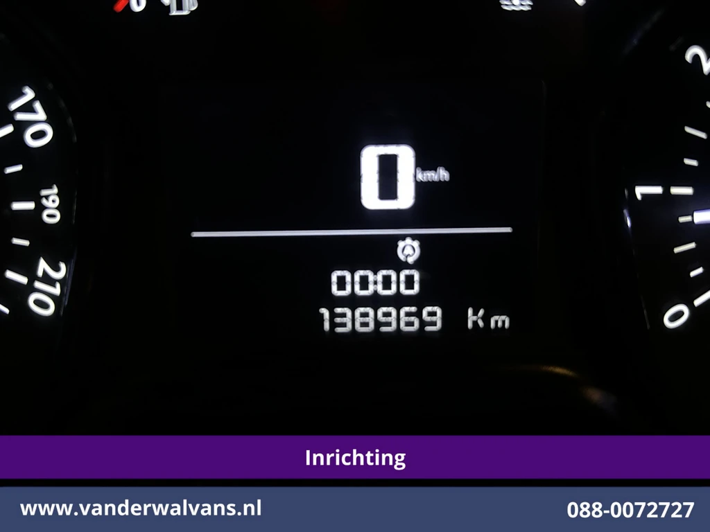 Opel Vivaro – foto 17