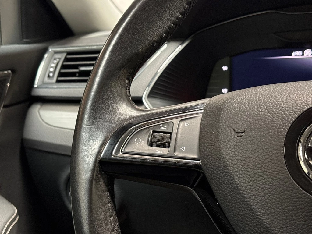 Škoda Superb – foto 18