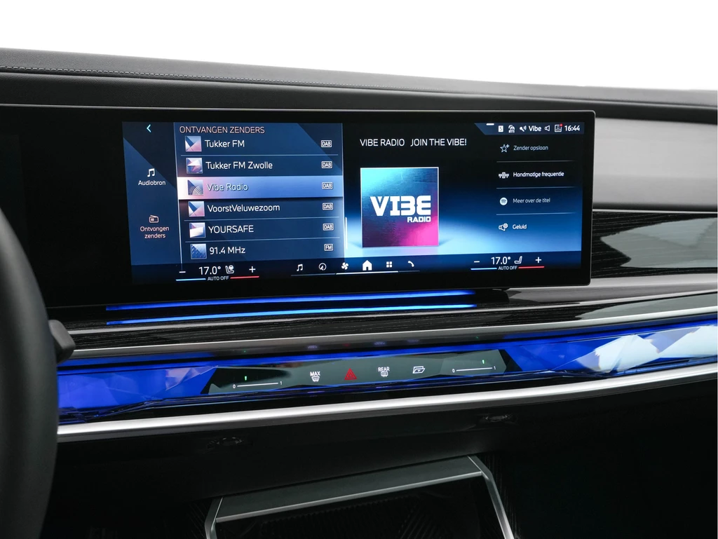 BMW i7 – foto 18