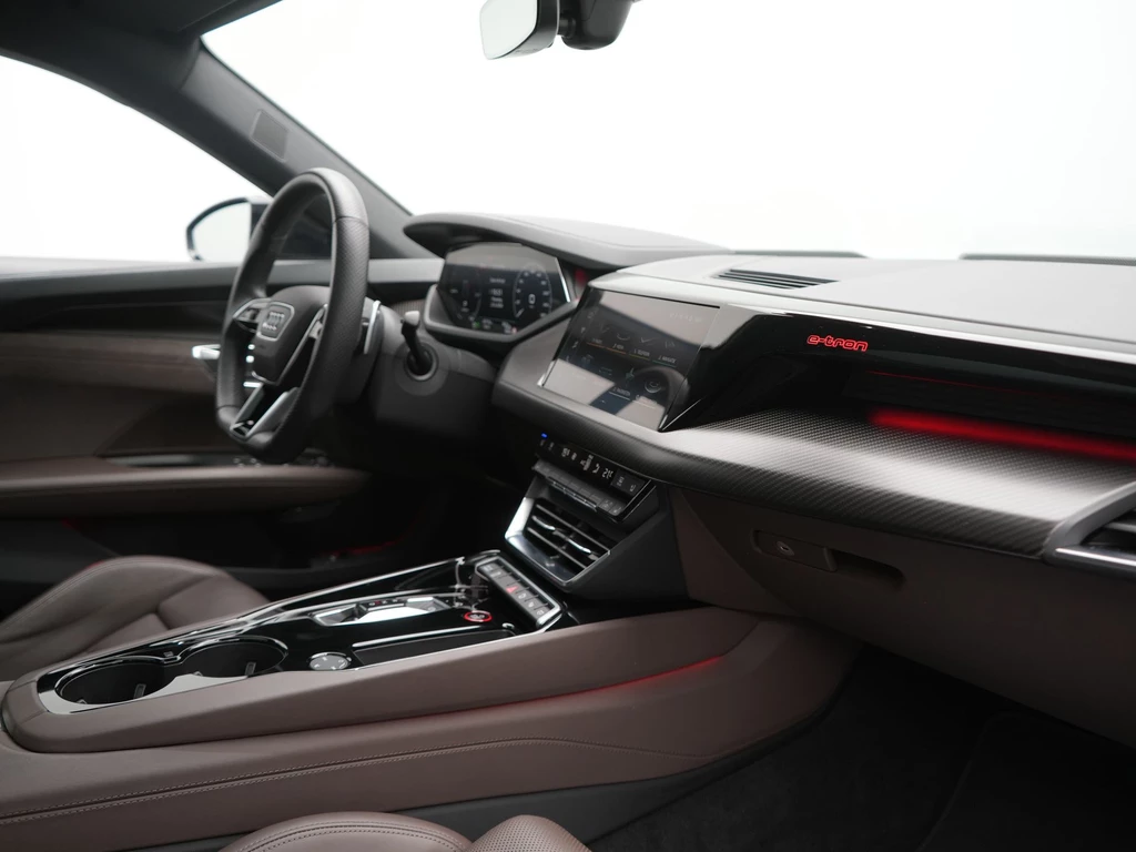 Audi e-tron GT – foto 14