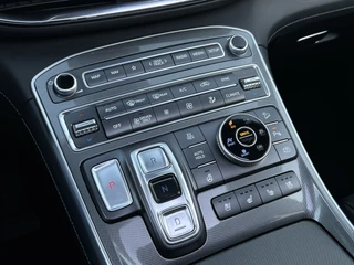 Hyundai Santa Fe – thumbnail 27