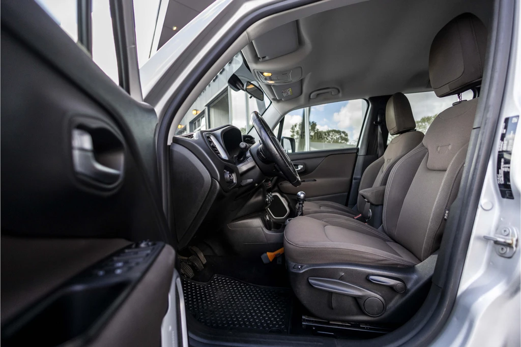 Jeep Renegade – foto 12