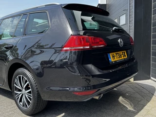 Volkswagen Golf – thumbnail 2