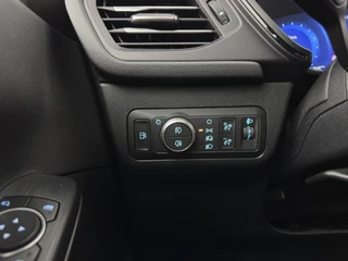 Ford Kuga – thumbnail 27