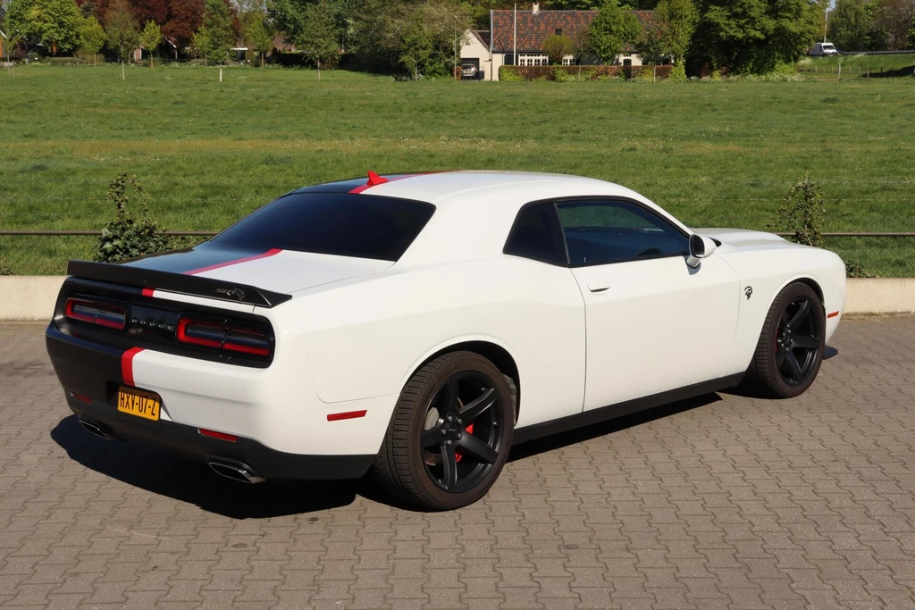 Dodge Challenger – foto 14