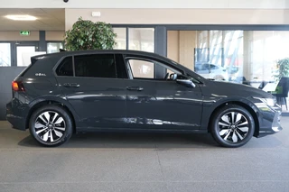 Volkswagen Golf – thumbnail 7