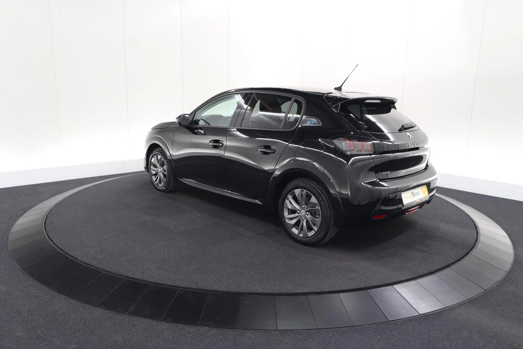 Peugeot e-208 – foto 10
