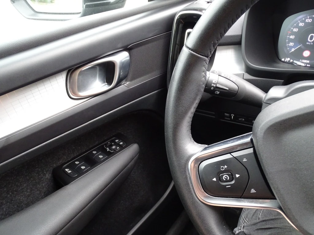 Volvo XC40 – foto 10
