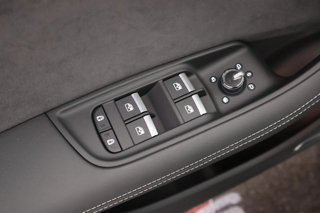 Audi Q8 – foto 19