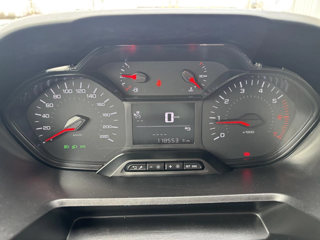 Peugeot Partner – foto 23