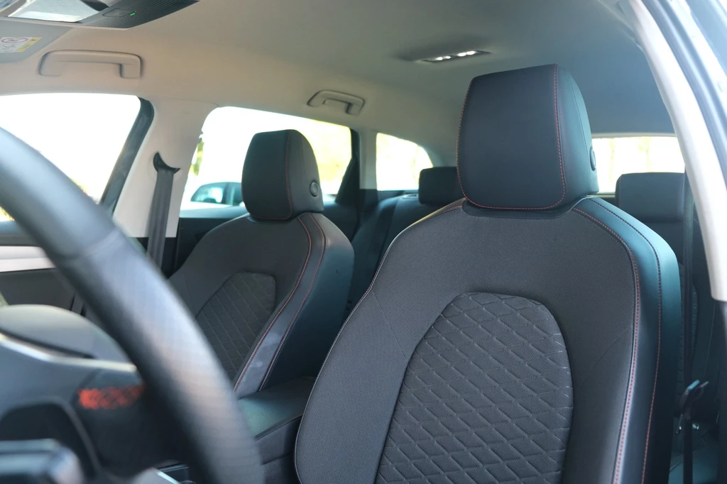 SEAT Leon – foto 9