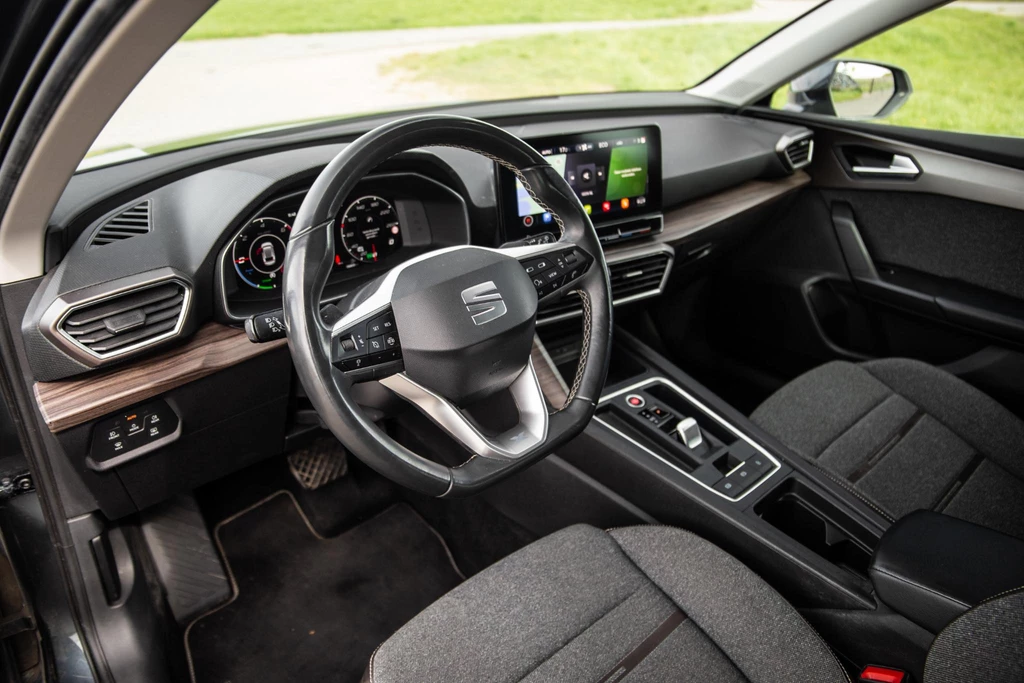 SEAT Leon – foto 17