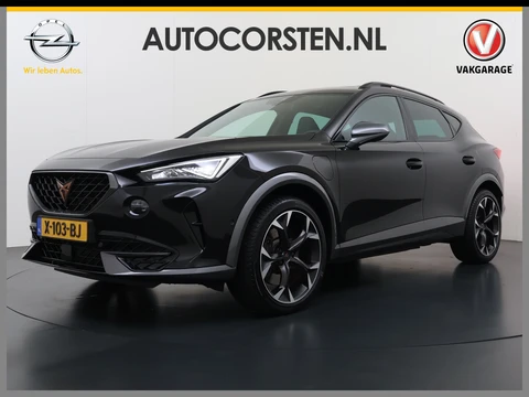 CUPRA Formentor 1.4T 245PK e-Hybrid VZ Performance SOH 100% Trekhaak Panoramadak Adap.Cruise Stoel+Stuurverwarming Elek.Achterklep 3-Zone Ecc Navi Pdc Apple Carplay/Android Auto DAB Isofix Licht-/regensensor Draadloze lader Dodehoekdetectie File assistent 1e Eigenaar Origineel Nederlandse Auto