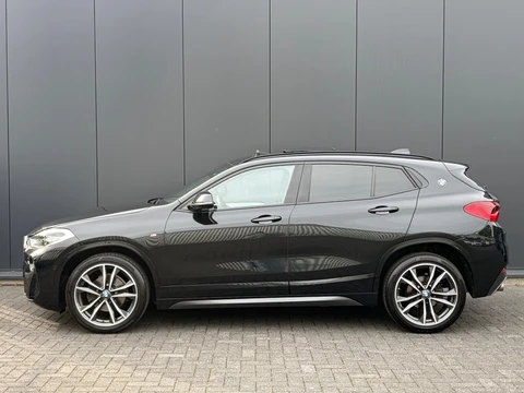 BMW X2 sDrive18i M Sport Aut. Pano Leder LED Camera Sfeerlicht 19inch