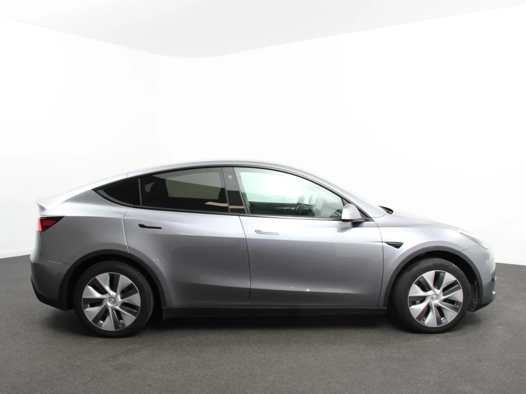 Tesla Model Y – foto 5