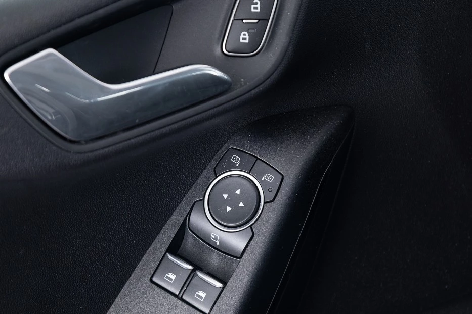 Ford Fiesta – foto 12
