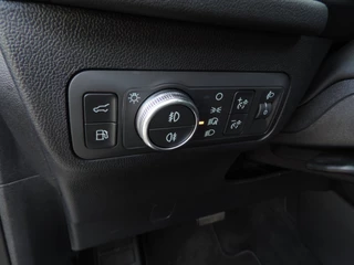 Ford Kuga – thumbnail 60