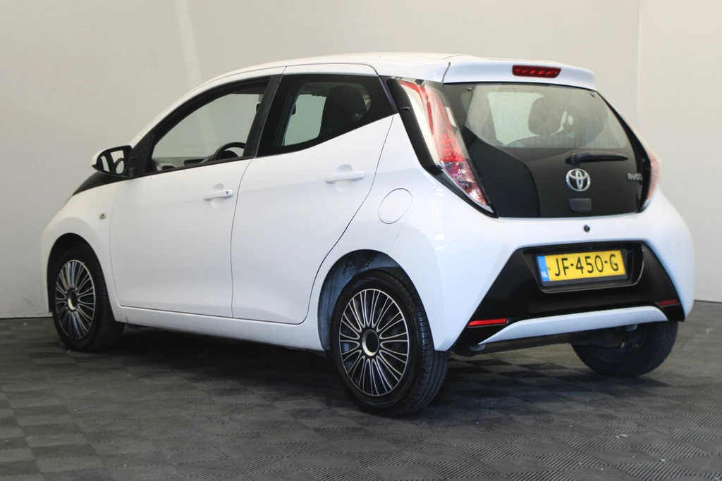Toyota Aygo – foto 2