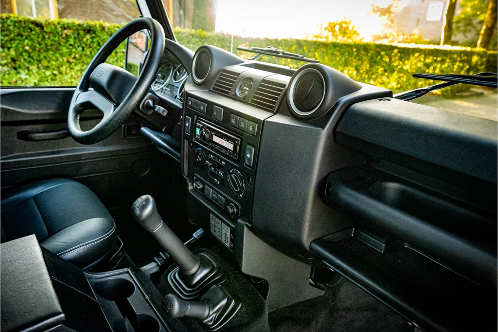 Land Rover Defender – foto 16