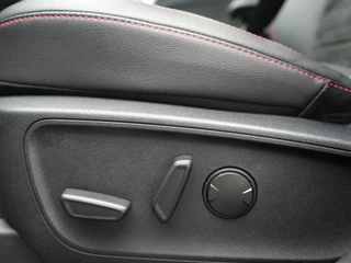 Ford Kuga – thumbnail 18