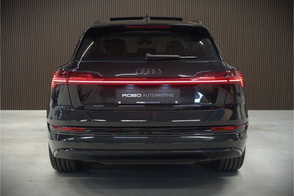 Audi e-tron – foto 7