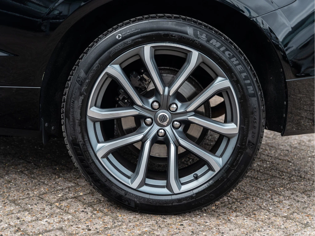 Volvo XC60 – foto 12