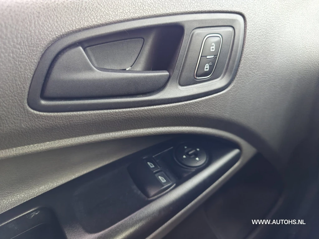 Ford Transit Connect – foto 12