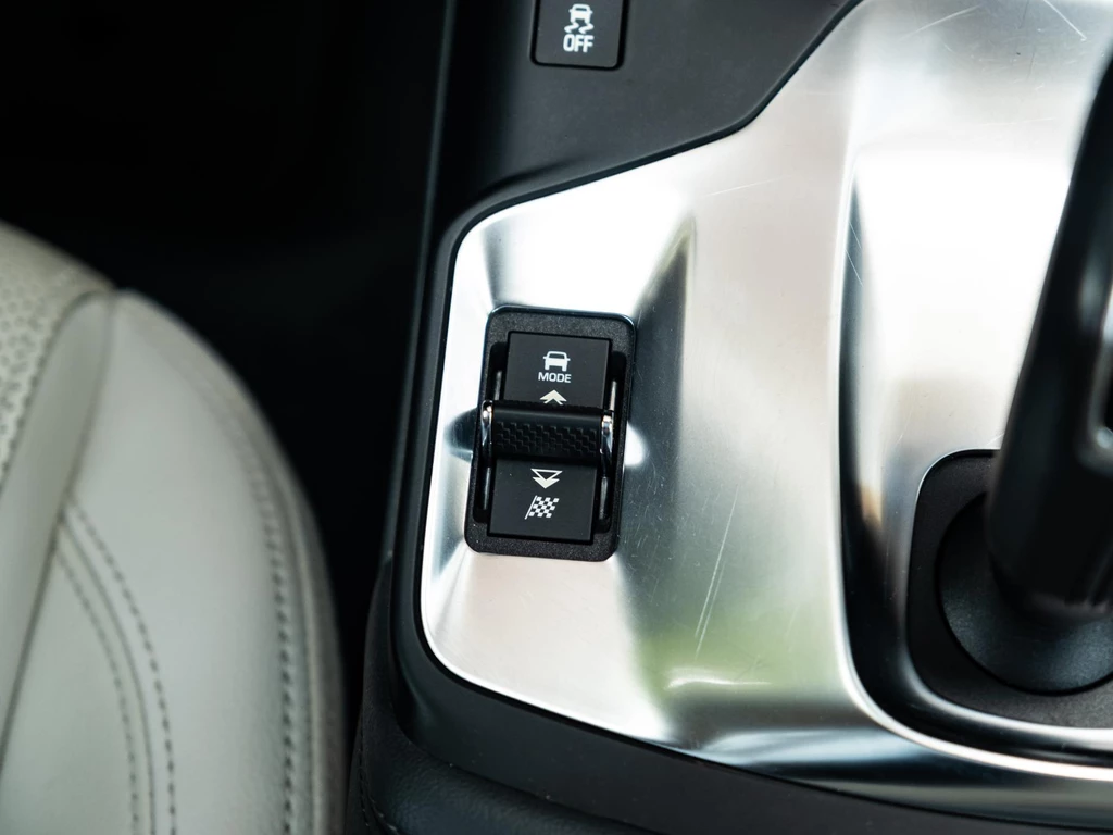 Jaguar E-PACE – foto 48