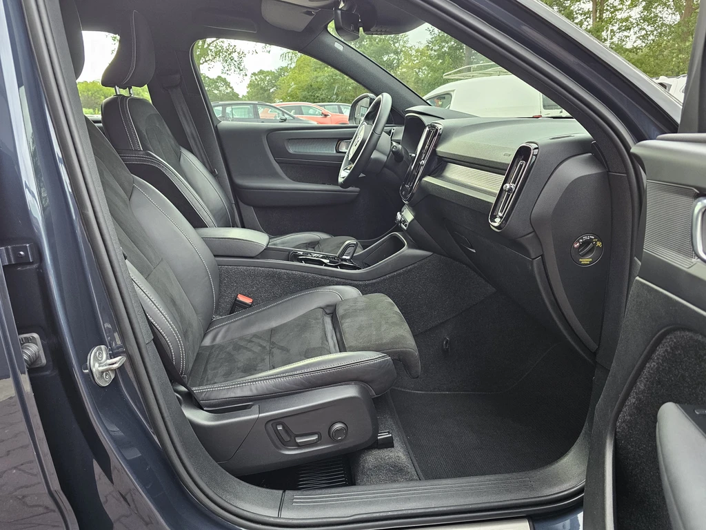 Volvo XC40 – foto 19